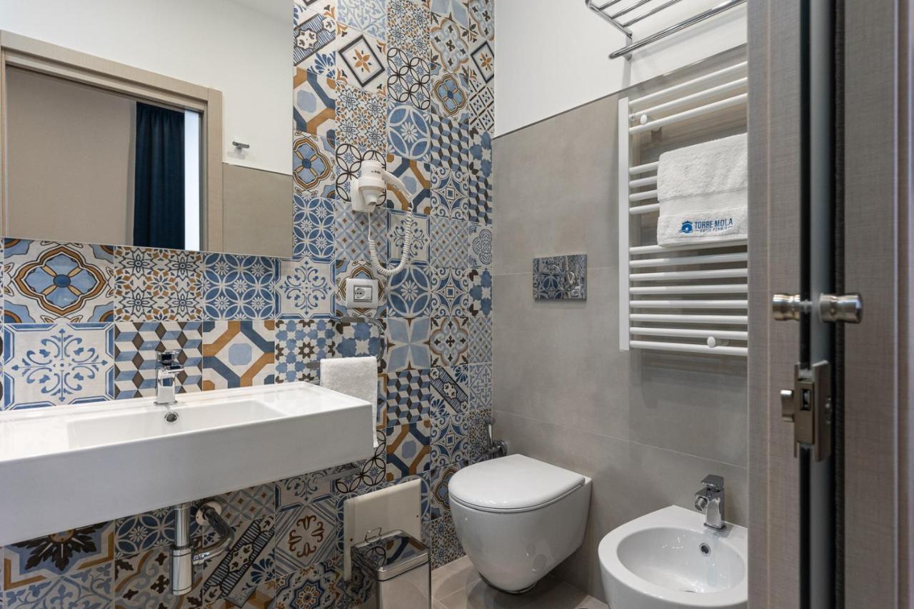 Torre Mola Suite Formia Exterior foto