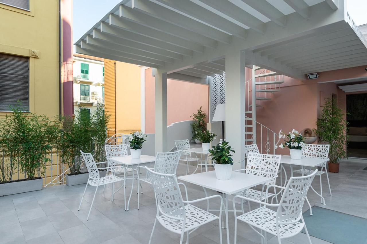Torre Mola Suite Formia Exterior foto