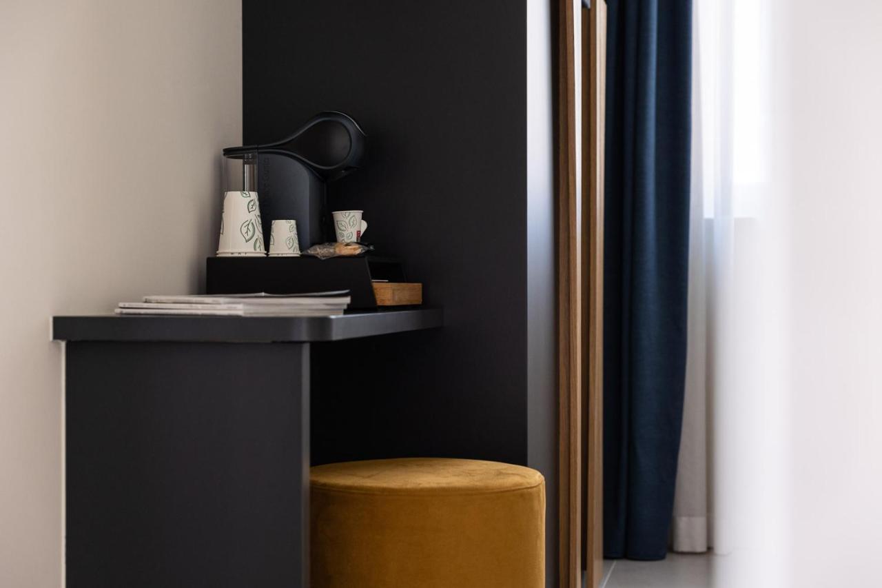 Torre Mola Suite Formia Exterior foto