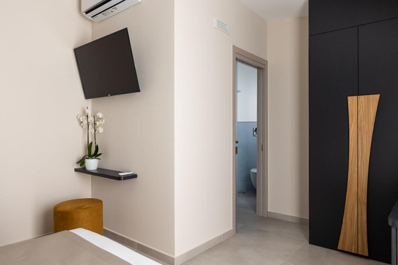 Torre Mola Suite Formia Exterior foto