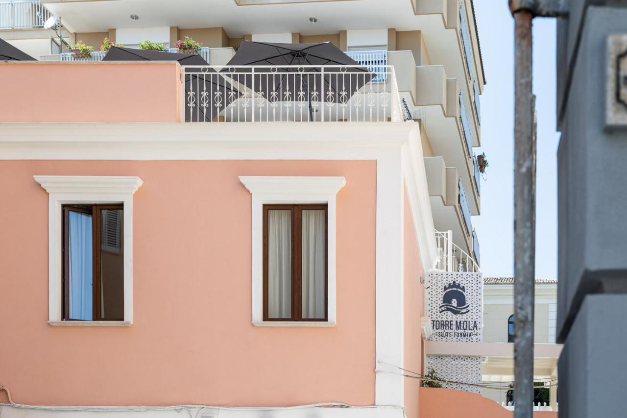 Torre Mola Suite Formia Exterior foto