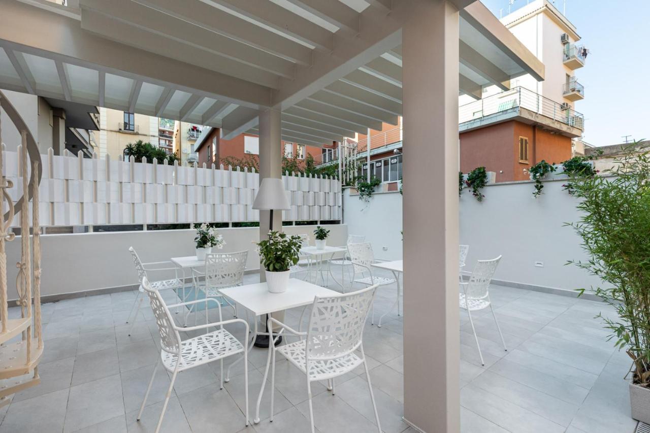 Torre Mola Suite Formia Exterior foto